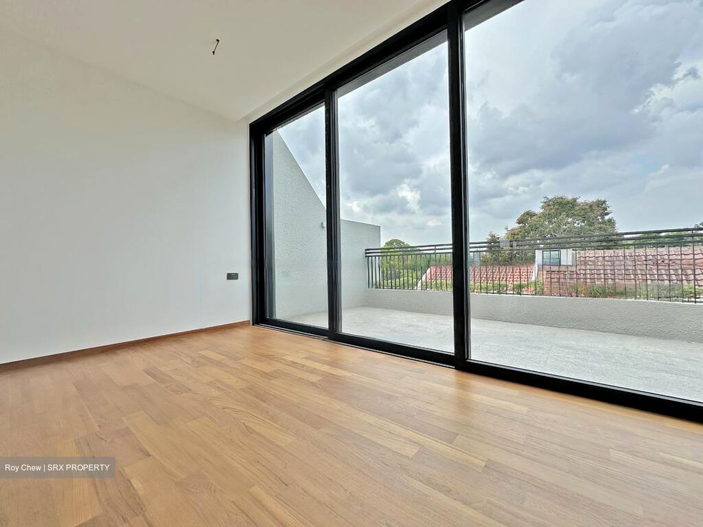 Regent Villas (D10), Terrace #458518571